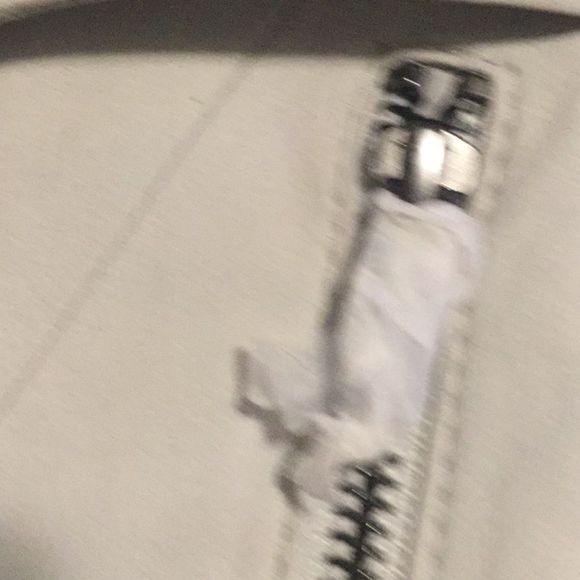 BB Dakota eastside drape Leather - Picture 8 of 14